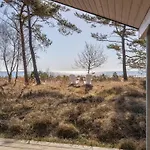 Unto - 25m From The Sea By Interhome *