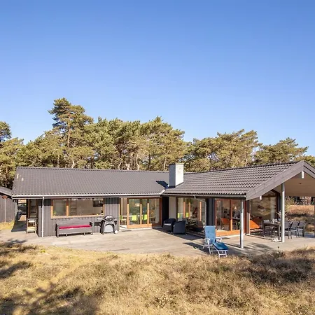 Unto - 25m From The Sea By Interhome *