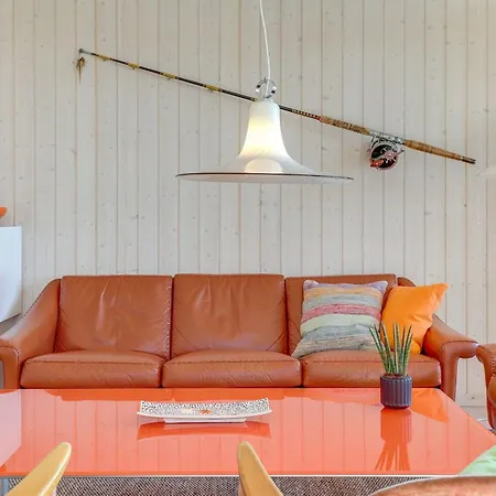 Unto - 25m From The Sea By Interhome Feriehus Neksø