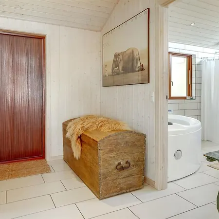 Ferienhaus Unto - 25m From The Sea By Interhome *